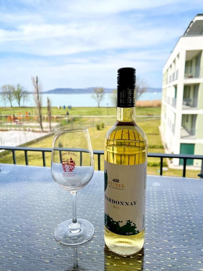 Vizpart Honved Apartman Balatonlelle Ngoại thất bức ảnh