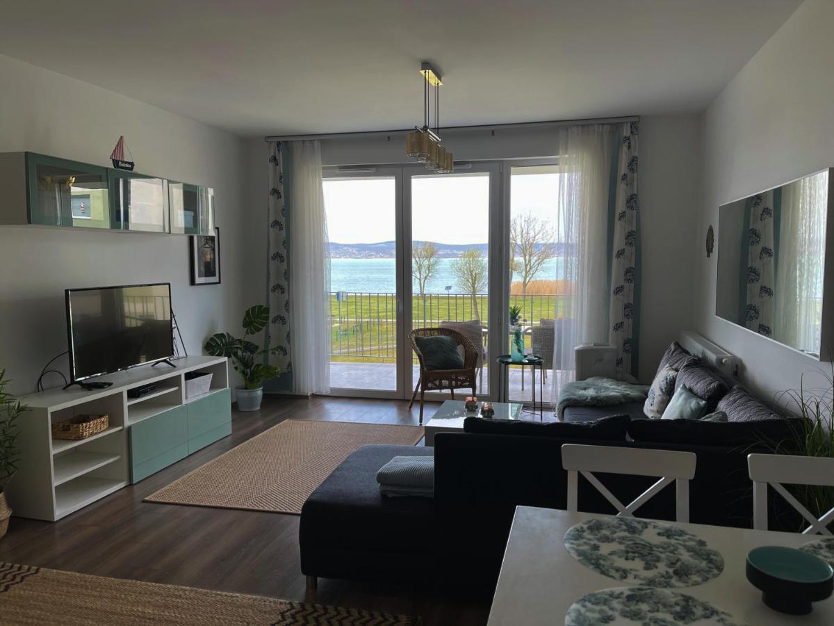 Vizpart Honved Apartman Balatonlelle Ngoại thất bức ảnh